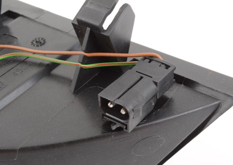 Третий фонарь стоп-сигнала