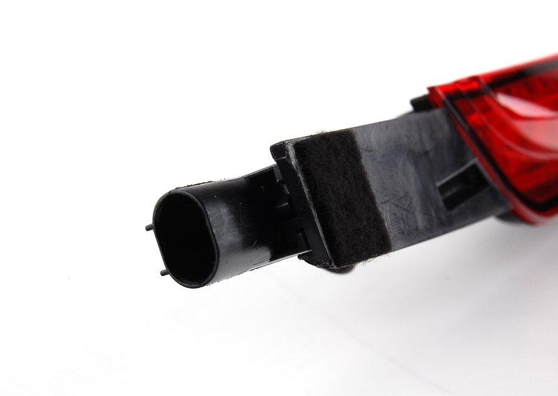 Третий фонарь стоп-сигнала