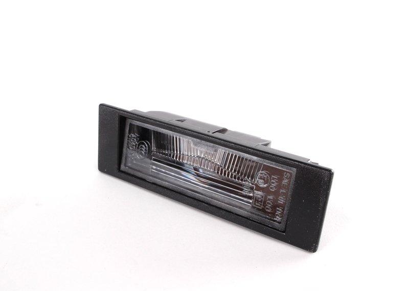 E81/E81 фонарь подсветки номерного знака