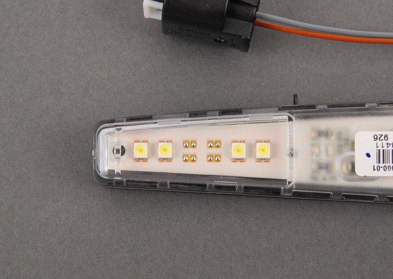 Фонарь в наружном зеркале П