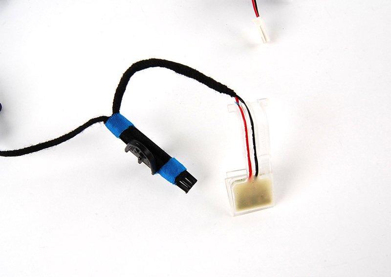 Подсветка ручки двери Л