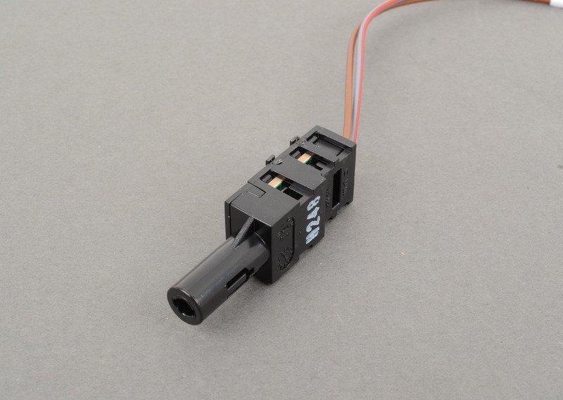 Светодиод в двери/боковой обшивке