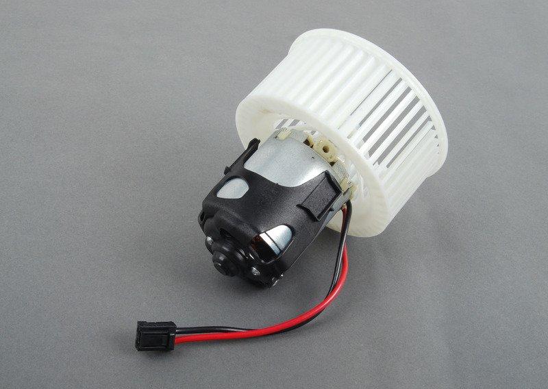 F10/F01 вентилятор салона