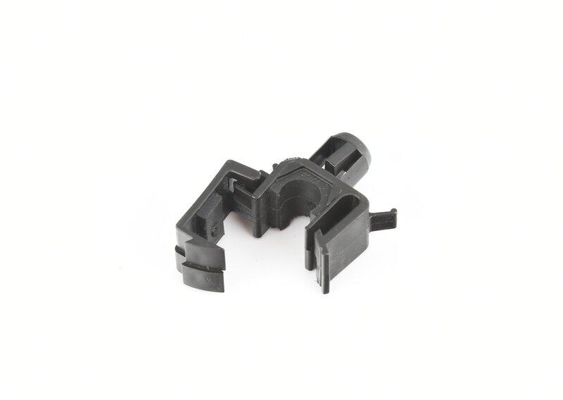 Кронштейн напорного трубопровода кондиц.