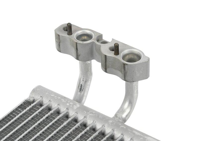 Конденсатор кондиционера с осушителем