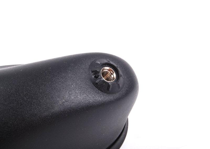 Основание антенны на крыше