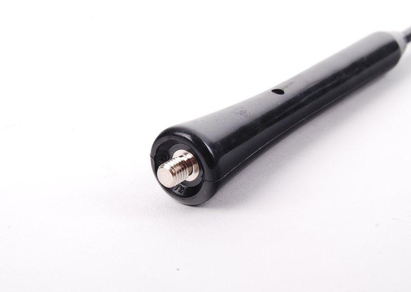 Короткий стержень антенны