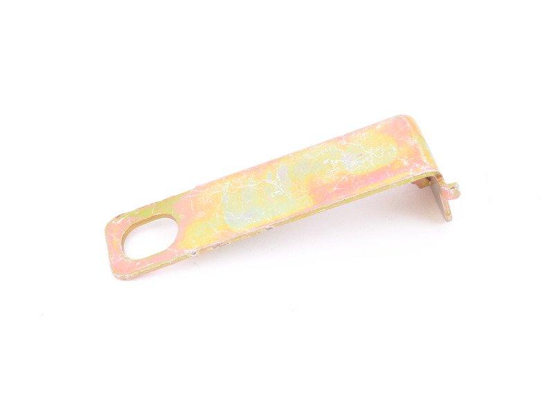 Кронштейн выключателя сцепления