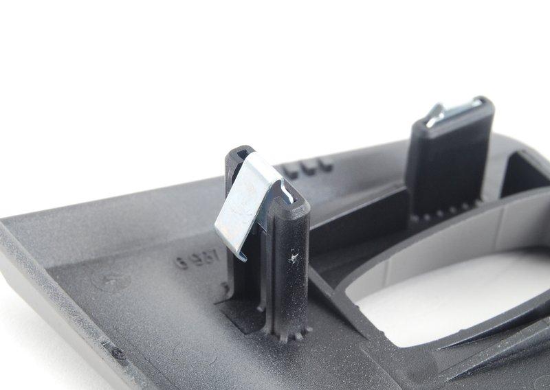 Щиток гнезда для ключа с передатчиком