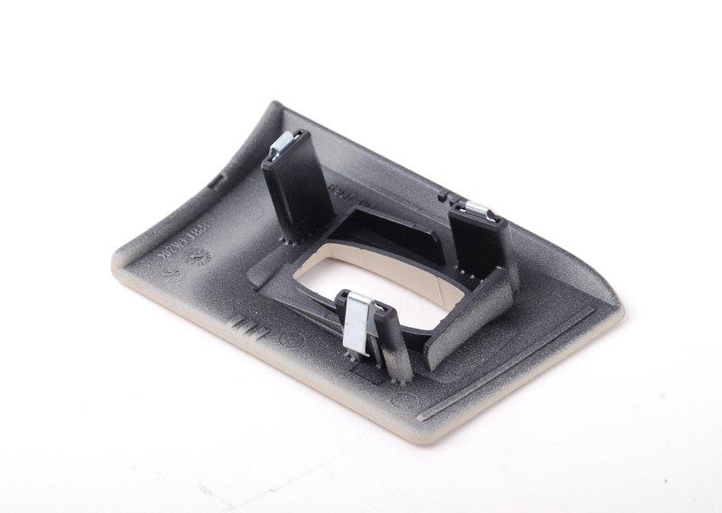 Щиток гнезда для ключа с передатчиком