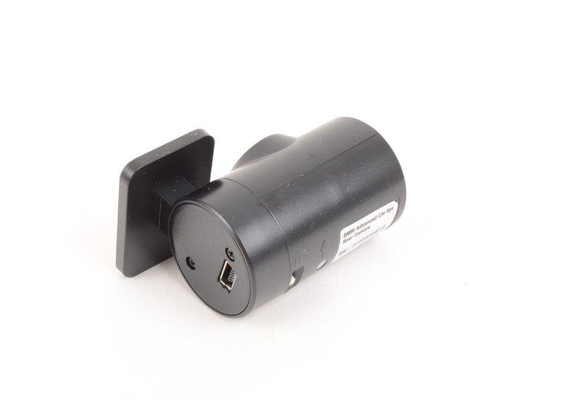 Камера на заднее стекло