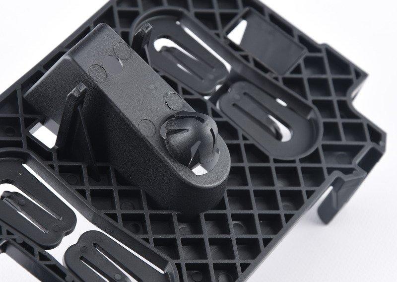 F20/F30/F36/F32/F80/F82 Кронштейн ЭБУ