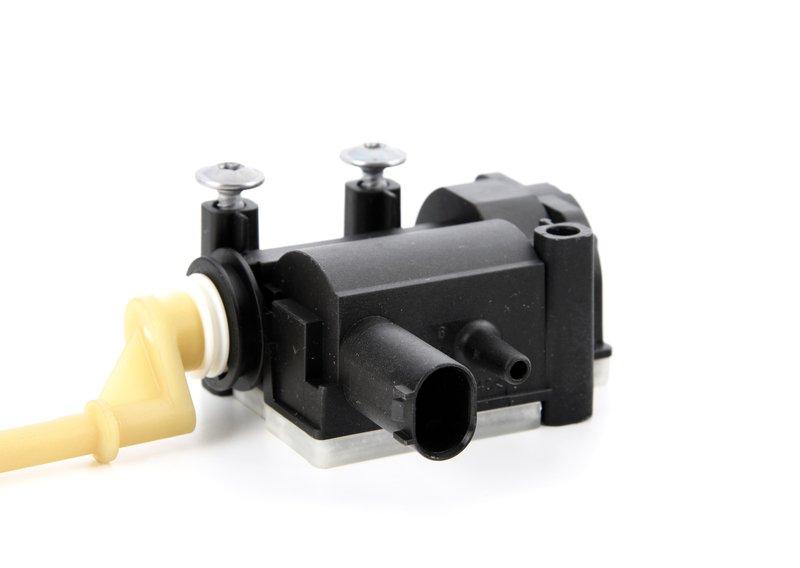 Сервопривод лючка