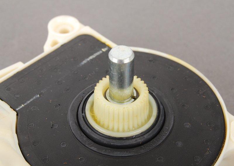 Привод стеклоподъемника Л