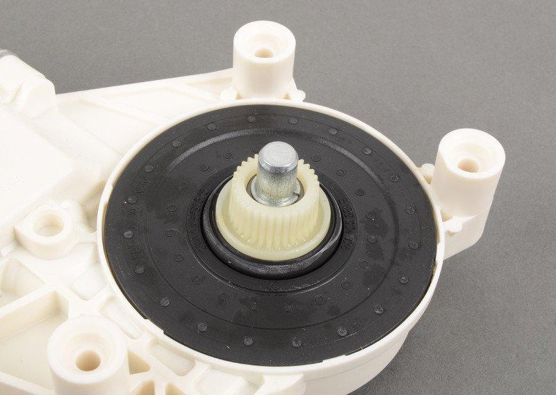 моторчик стеклоподьемника