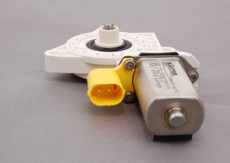 Привод переднего стеклоподъемника слева