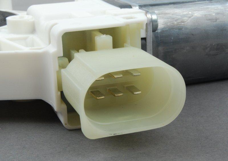 Привод стеклоподъемника