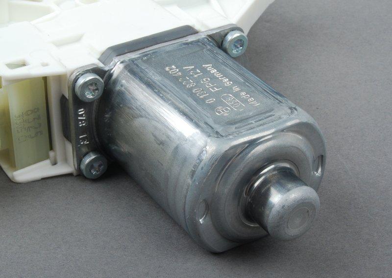 Привод стеклоподъемника