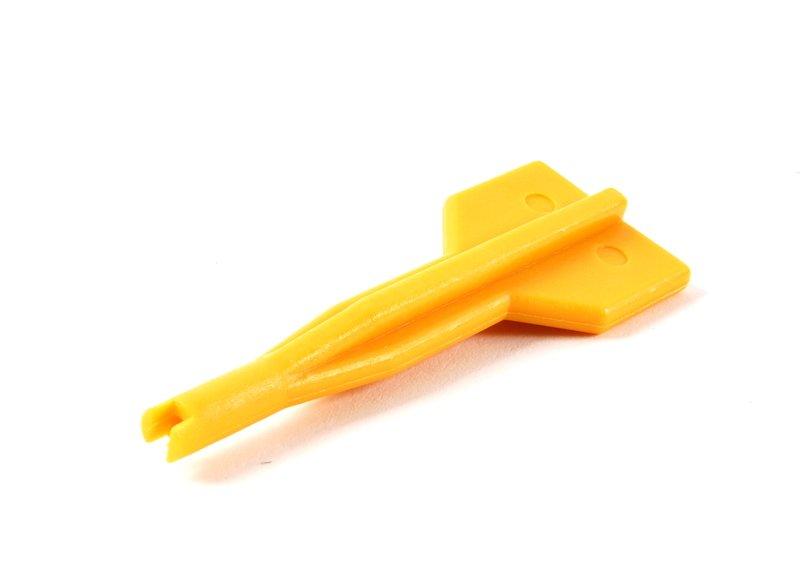 Емкость с герметиком для наполнения шин