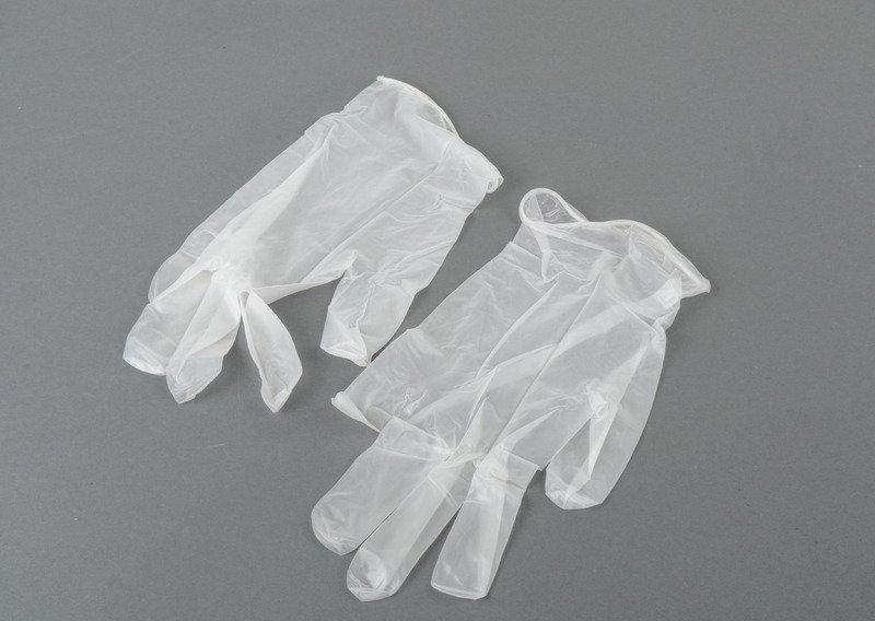 Перчатка и салфетка для очистки