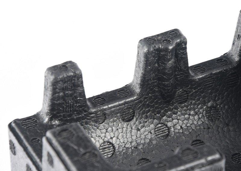 Место под баллон с герметиком для шин