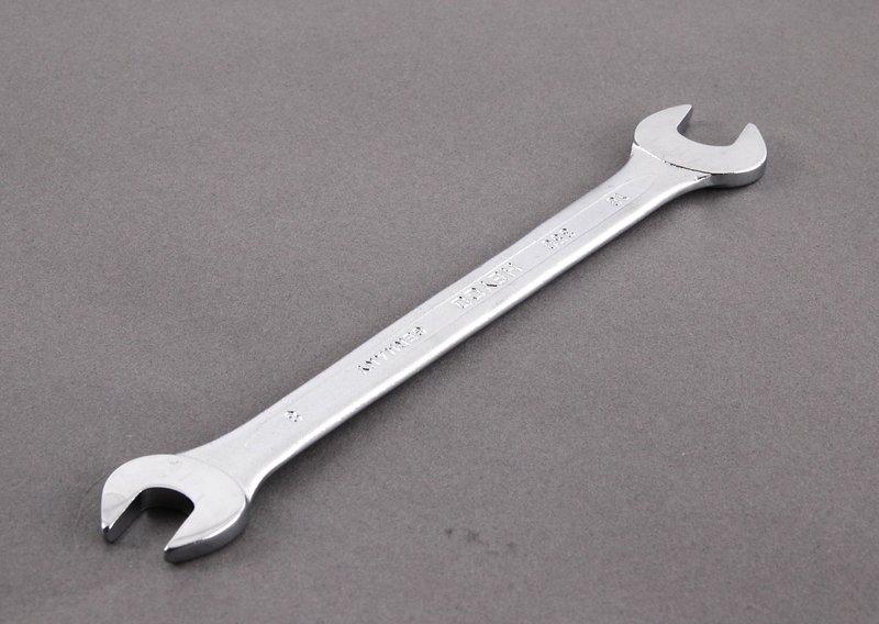 Рожковый гаечный ключ двусторонний
