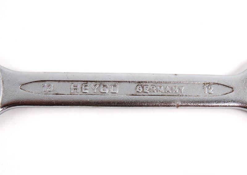 Гаечный ключ рожковый двусторонний