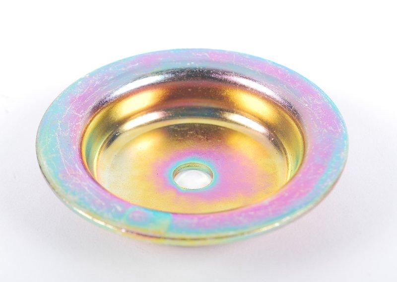 Кронштейн запасного колеса