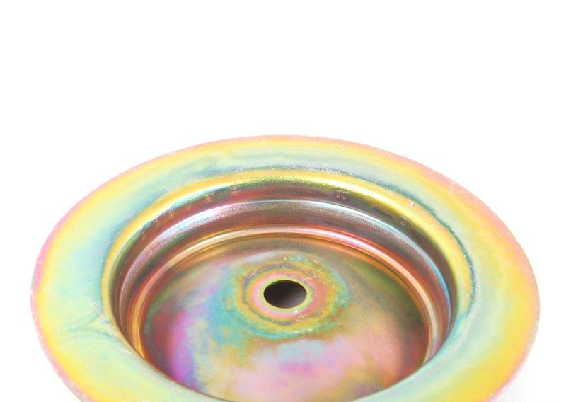 Кронштейн запасного колеса