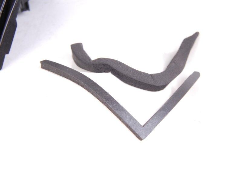 Обводное устройство ремня безопасн. Л