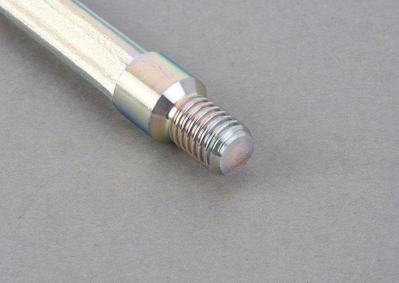 Буксирная проушина