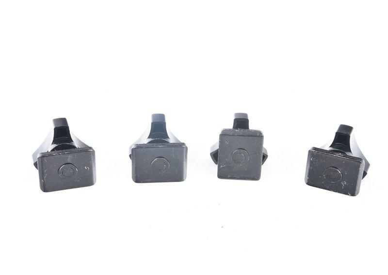 Комплект элементов крепления