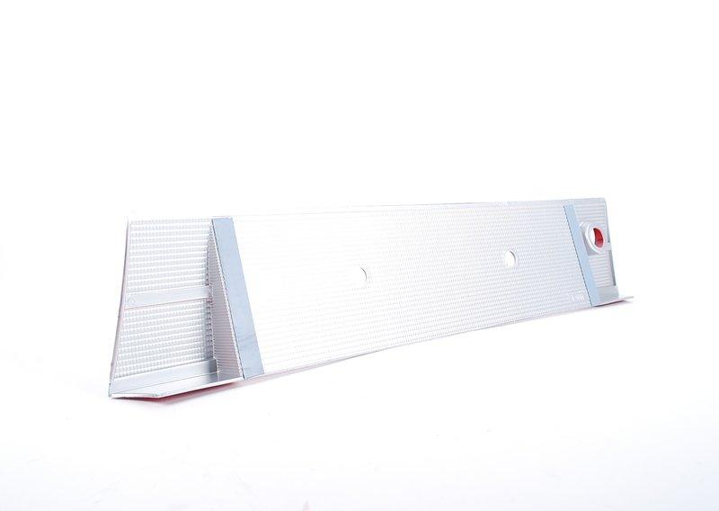 Декоративная накладка задка