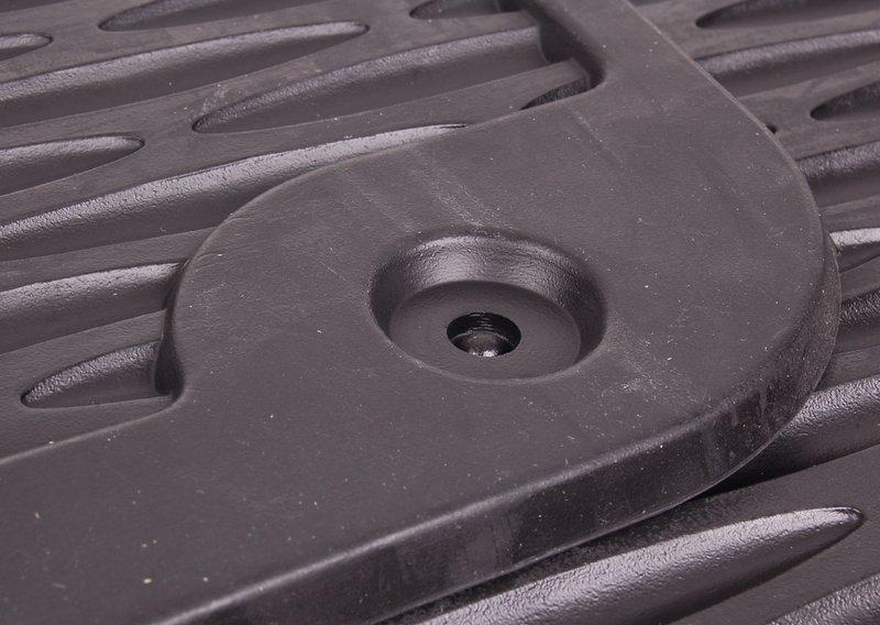 Комплект резиновых ковриков Зд