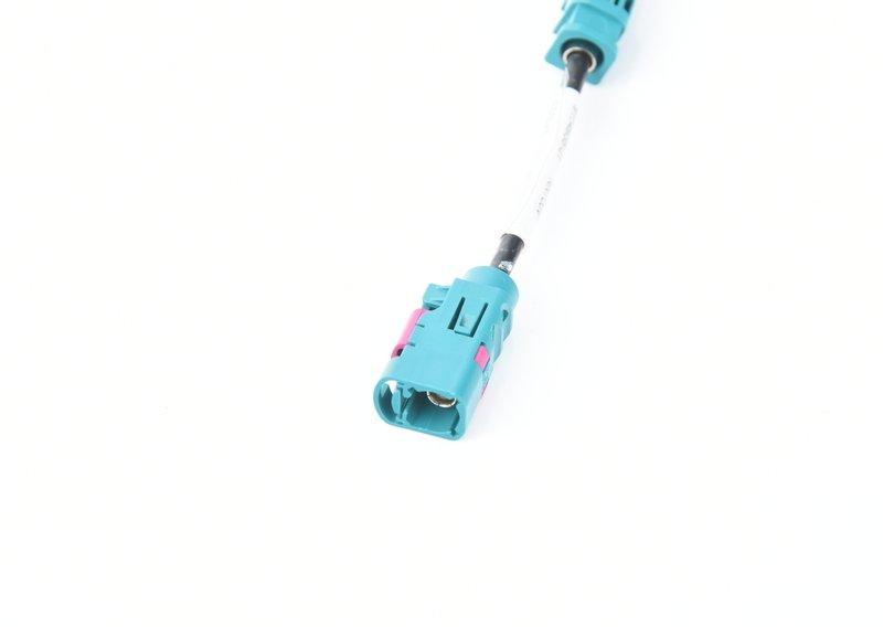 Соединительный провод