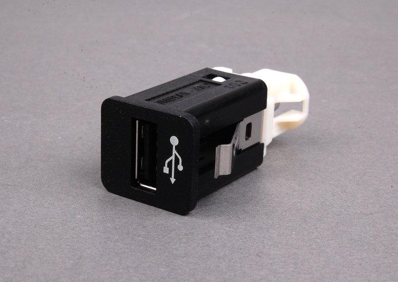 разъем USB сис в бардачок