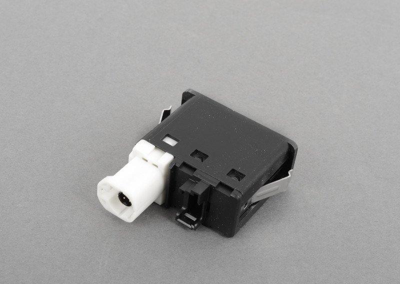 Разъем AUX-In/USB